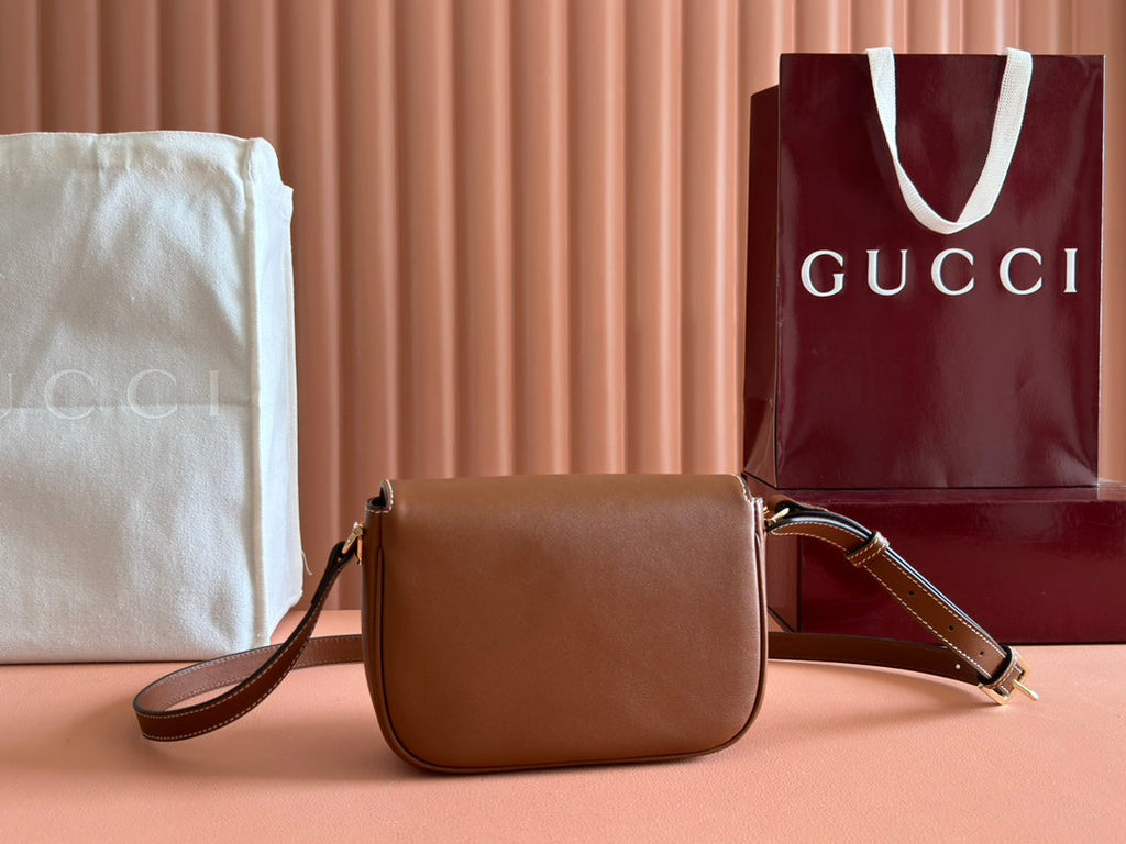 GUCCI SMALL HORSEBIT 1955 SHOULDER BAG 20 IN BROWN SOFT CALFSKIN LIGHT GOLD HARDWARE
