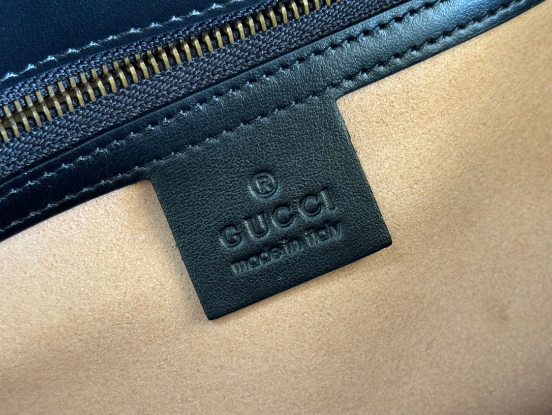 GUCCI MARMONT SHOULDER BAG 31 IN BLACK CALFSKIN GOLD CHAIN