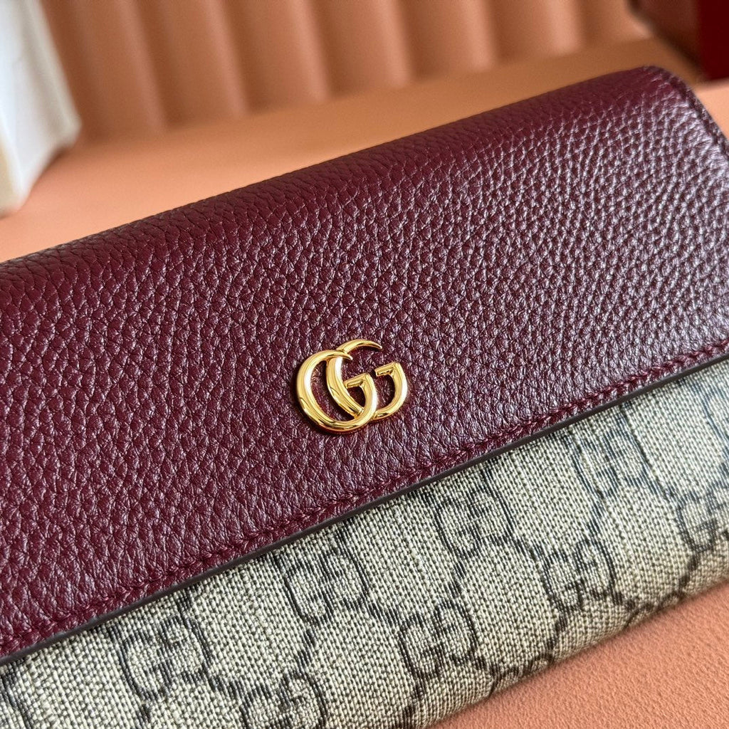 GUCCI MARMONT BAG 19 EBONY AND DARK RED CALFSKIN ON CHAIN