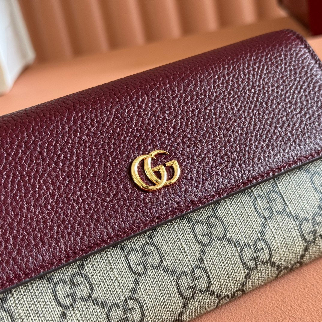 GUCCI MARMONT BAG 19 EBONY AND DARK RED CALFSKIN ON CHAIN