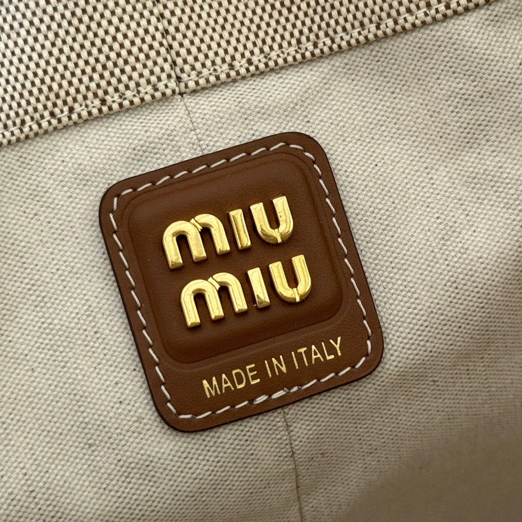 BUCKET BAG 29 BEIGE AND BRANDY IN CANVAS