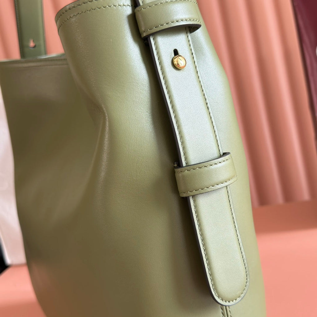 GUCCI 26S BEATRIX LARGE TOTE BAG 40 CM IN SAGE GREEN CALFSKIN