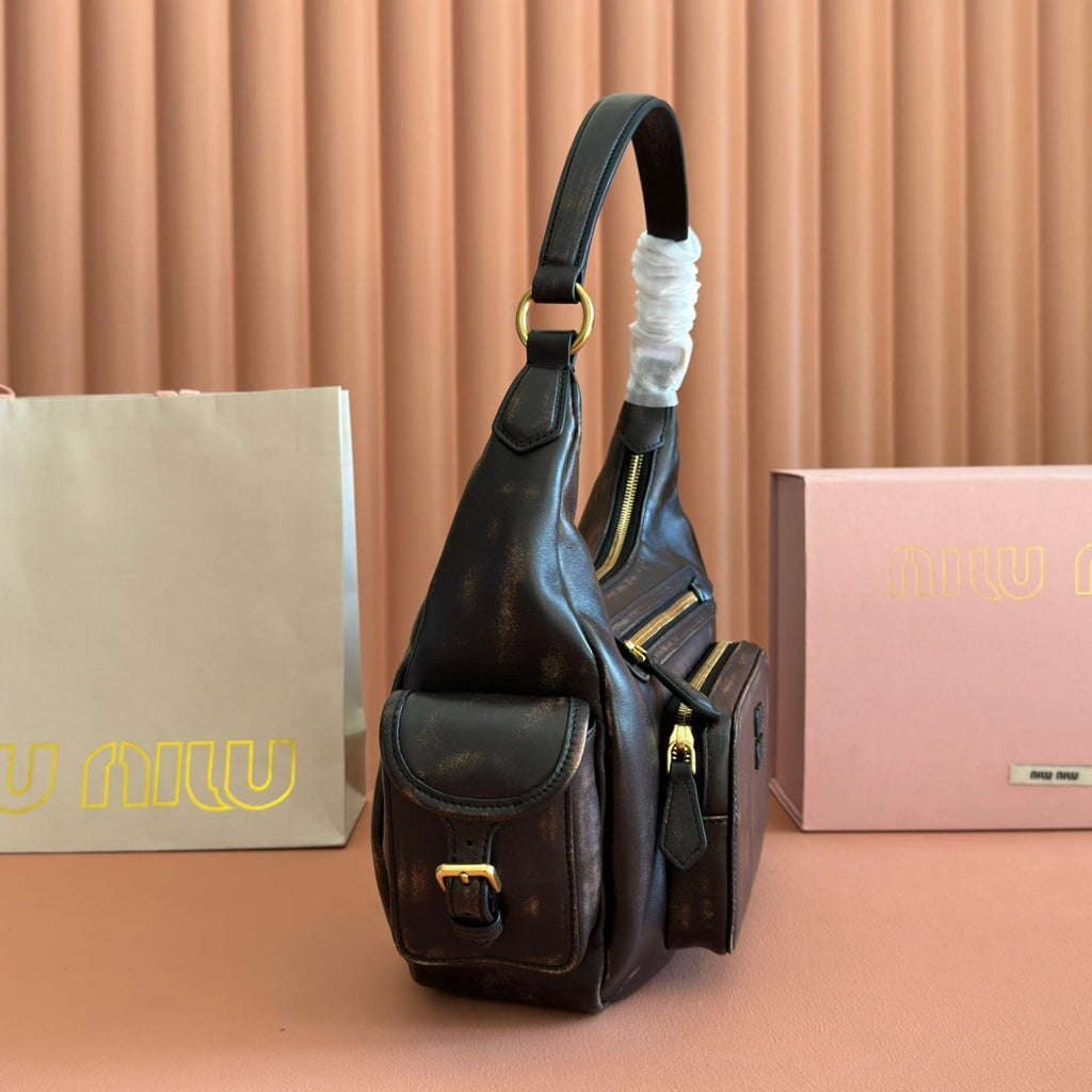 MIUMIU 26S POCKET BAG 38 IN BLACK CALFSKIN GOLD HARDWARE