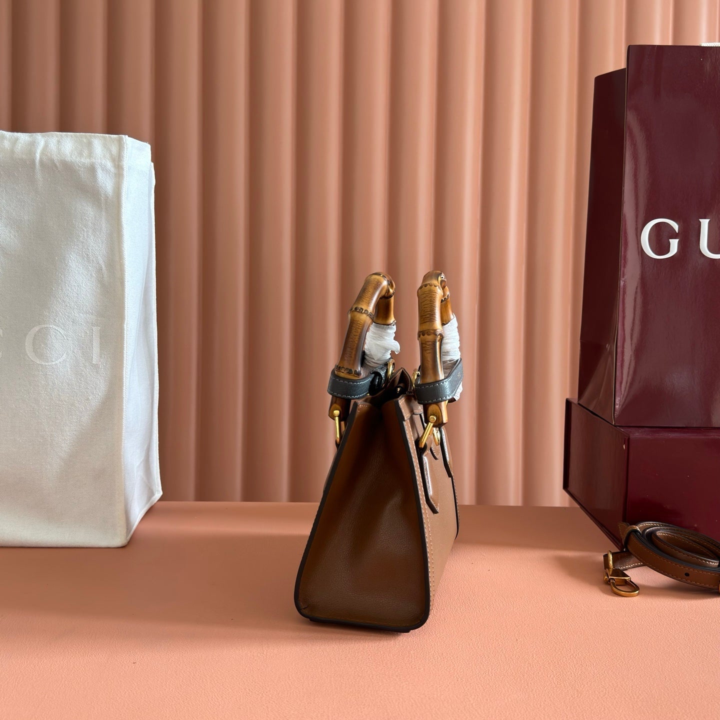 GUCCI 26S DIANA TOTE BAG 21 IN BROWN CALFSKIN
