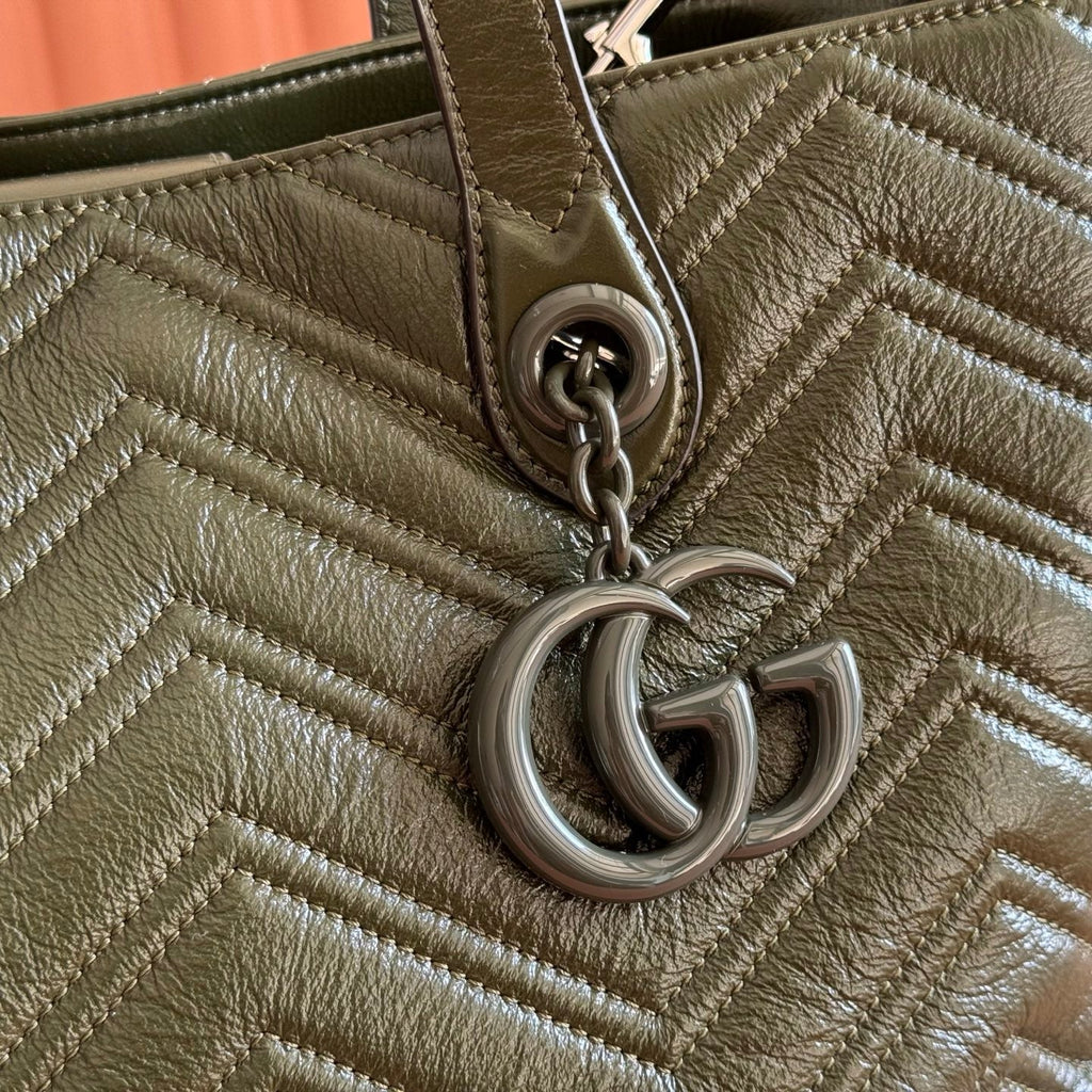 GUCCI 26S  MARMONT TOTE BAG 30 IN MOSS GREEN CALFSKIN