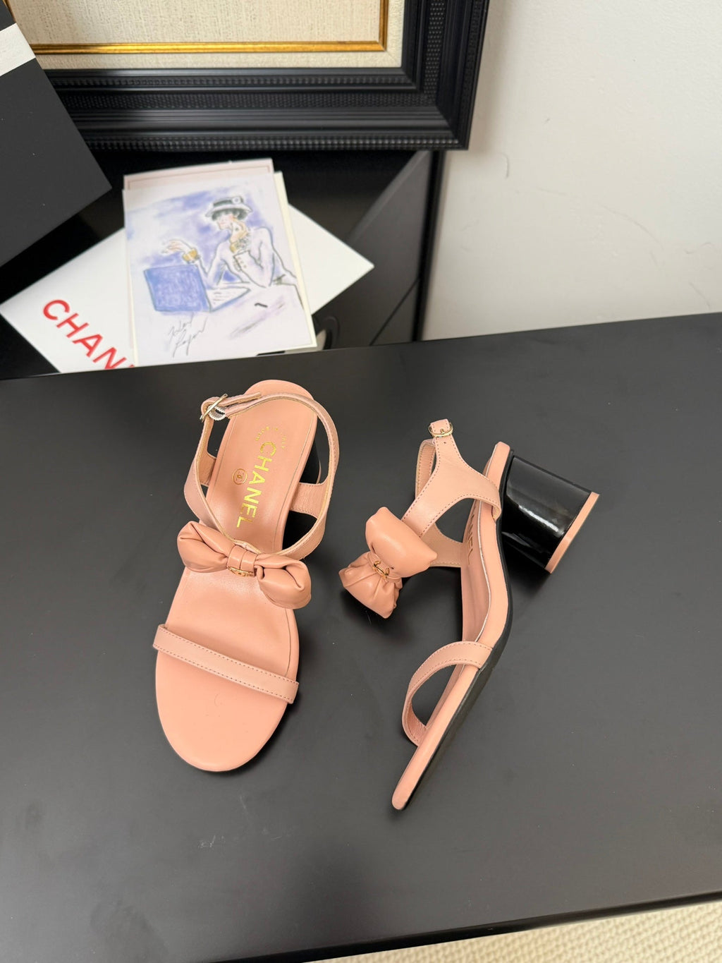 CHANEL MID HEEL SANDALS IN PEACHY PINK CALFSKIN WITH BOW