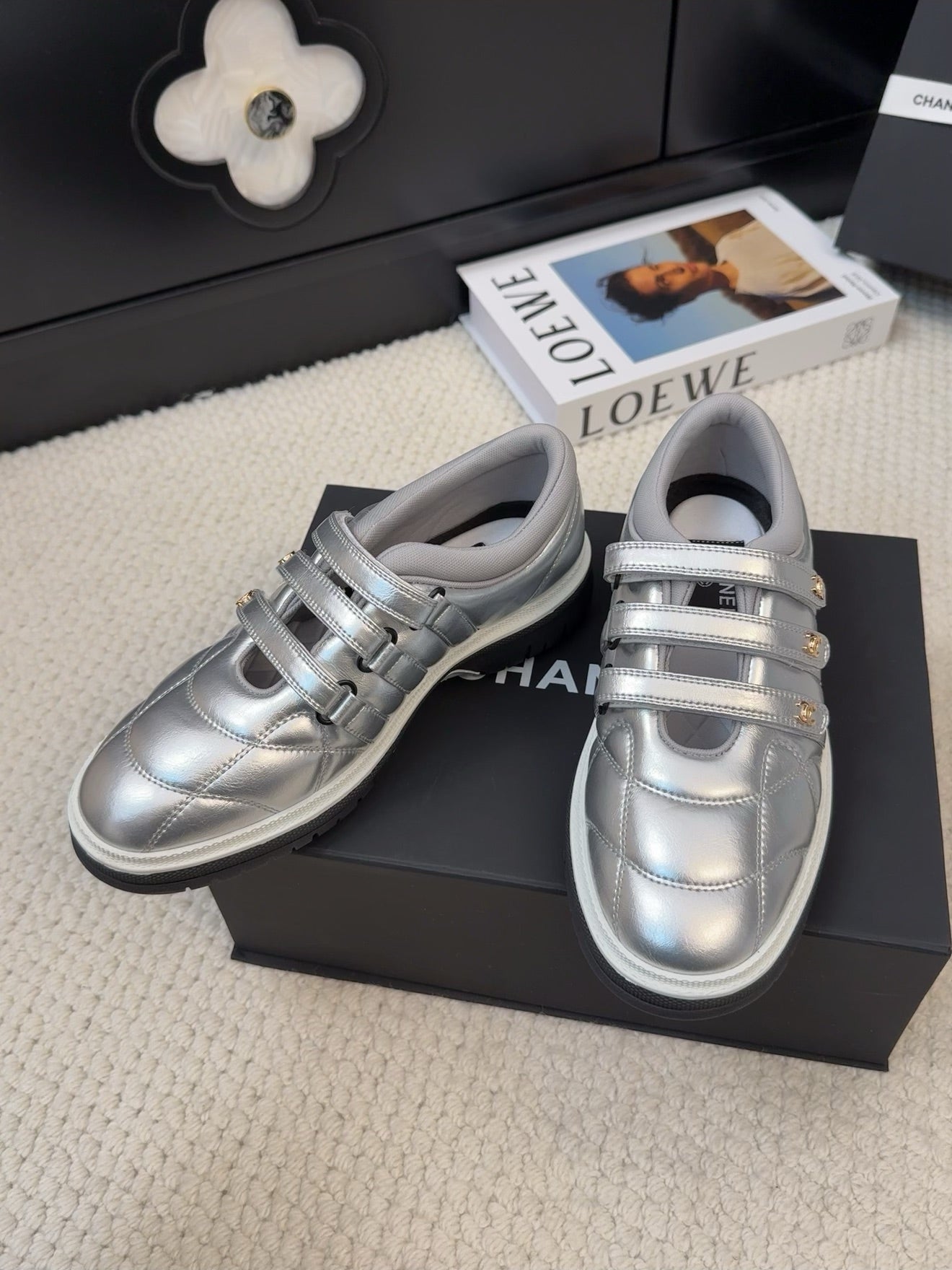 CHANEL SNEAKERS WITH THREE STRAPS IN SILVER CALFSKIN