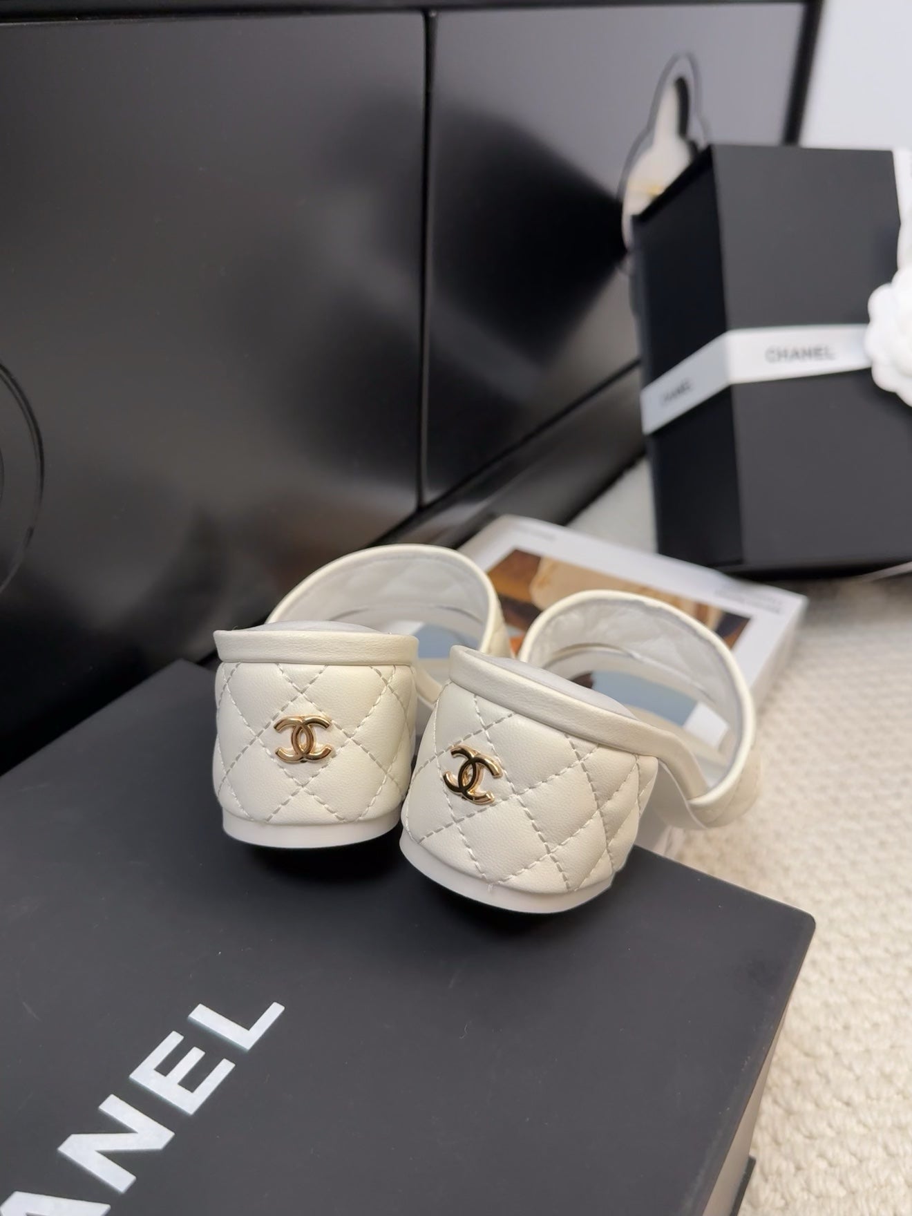 CHANEL 25C Mule Sandal 45mm Open Heel White Lambskin 233495