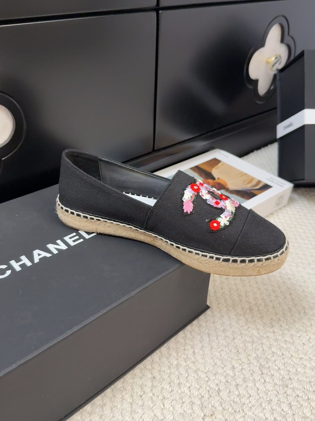 CHANEL LOAFER IN BLACK CANVAS WITH COLORFUL LOGO