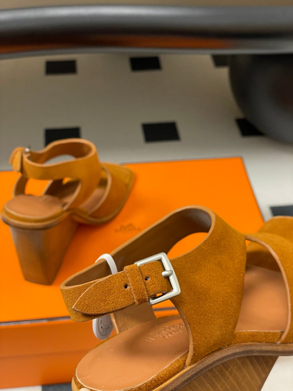 HERMES 25S KALYA WEDGE SANDAL 100 MM IN BROWN SUEDE