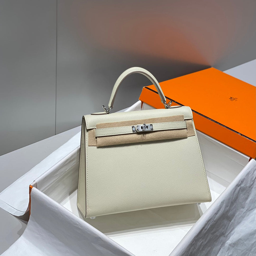 HERMES KELLY 25CM IN NATA EPSOM CALFSKIN SILVER HARDWARE