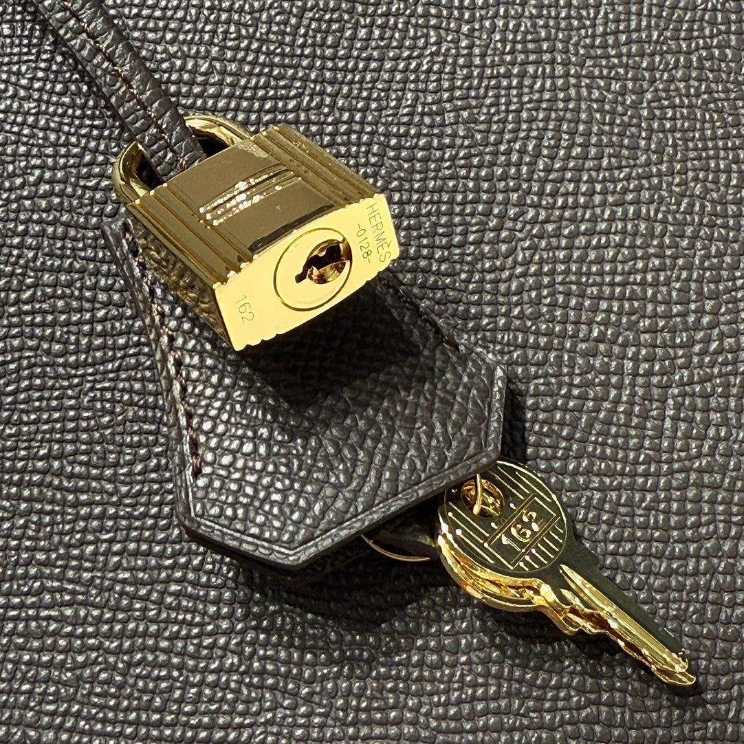 HERMES KELLY 28CM IN EBENE EPSOM CALFSKIN GOLD HARDWARE