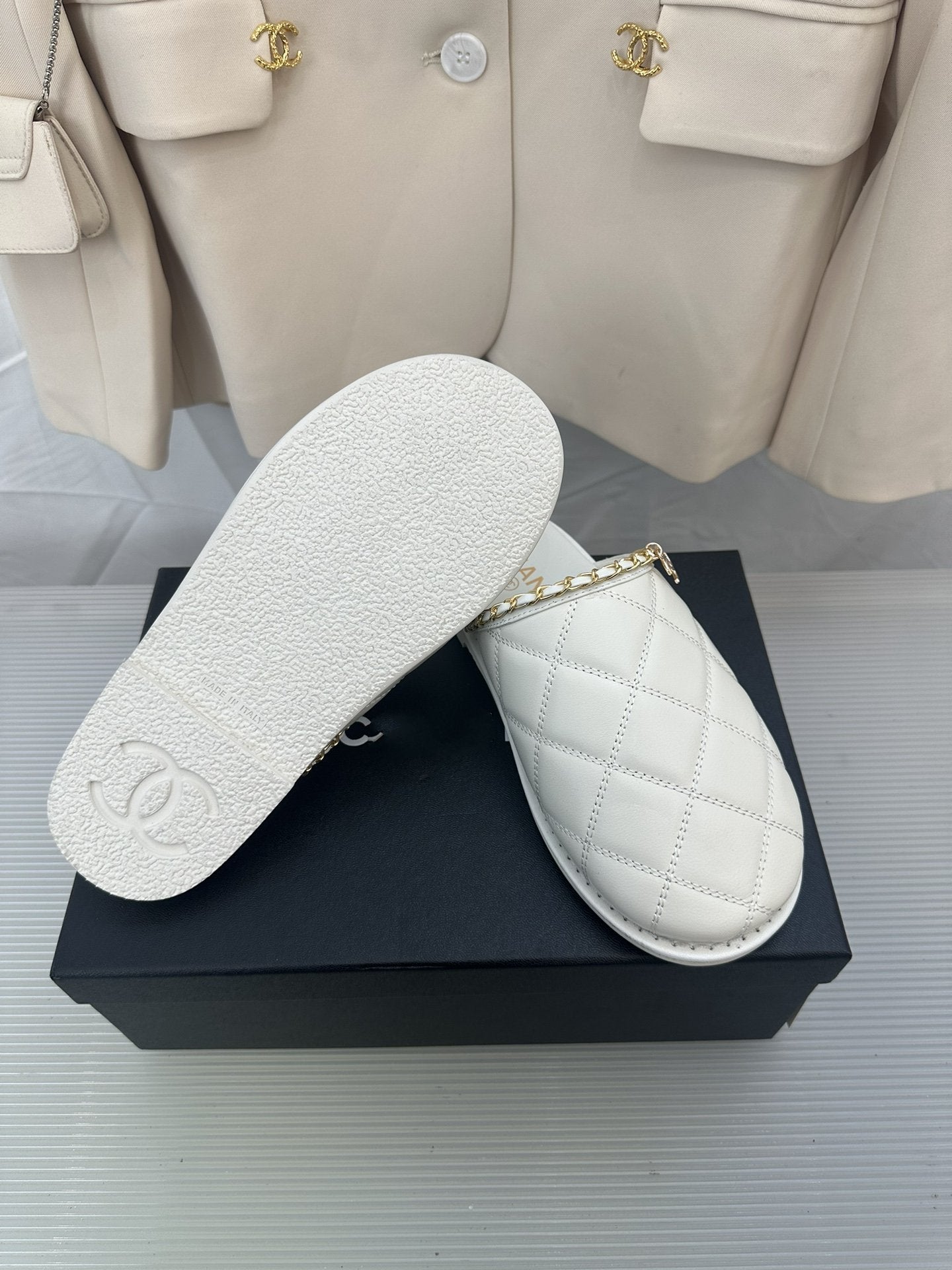 CHANEL White Lambskin Gold Chain Mules