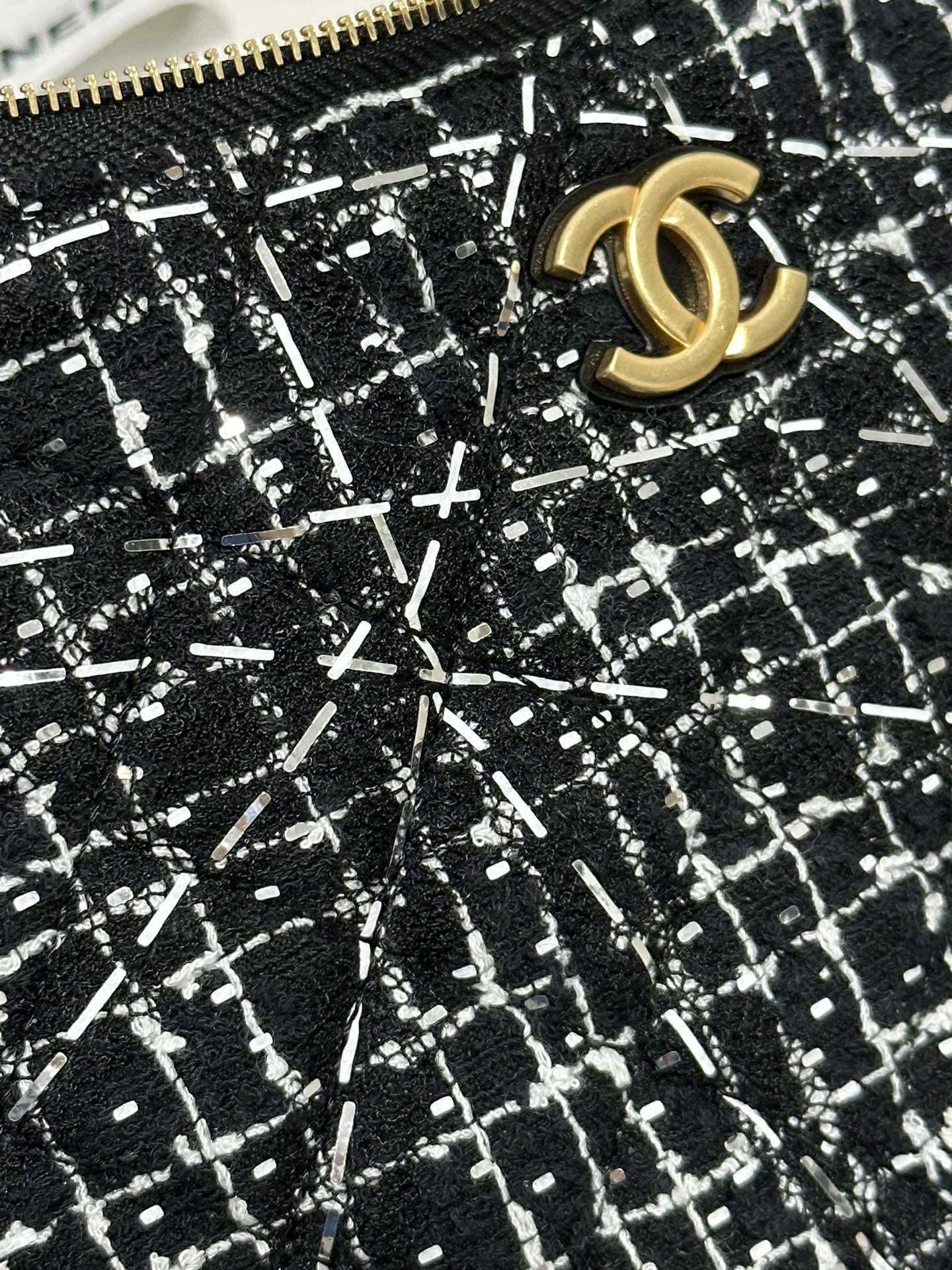 CHANEL HOBO BAG 23 IN BLACK MIX WHITE TWEED GOLD HARDWARE