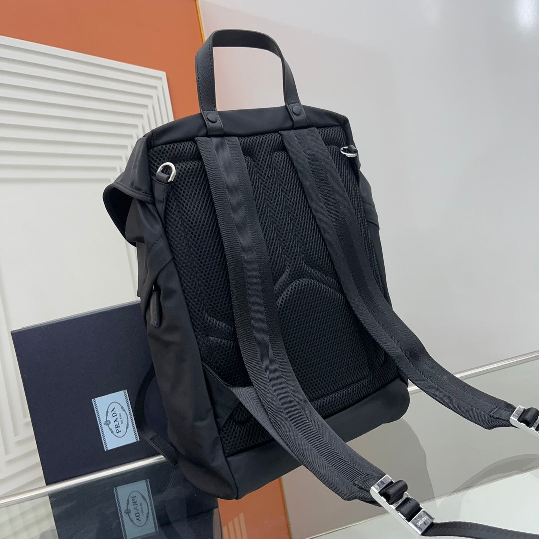 PRADA BACKPACK 45 IN BLACK RE-NYLON AND SAFFIANO LEATHER TRIM