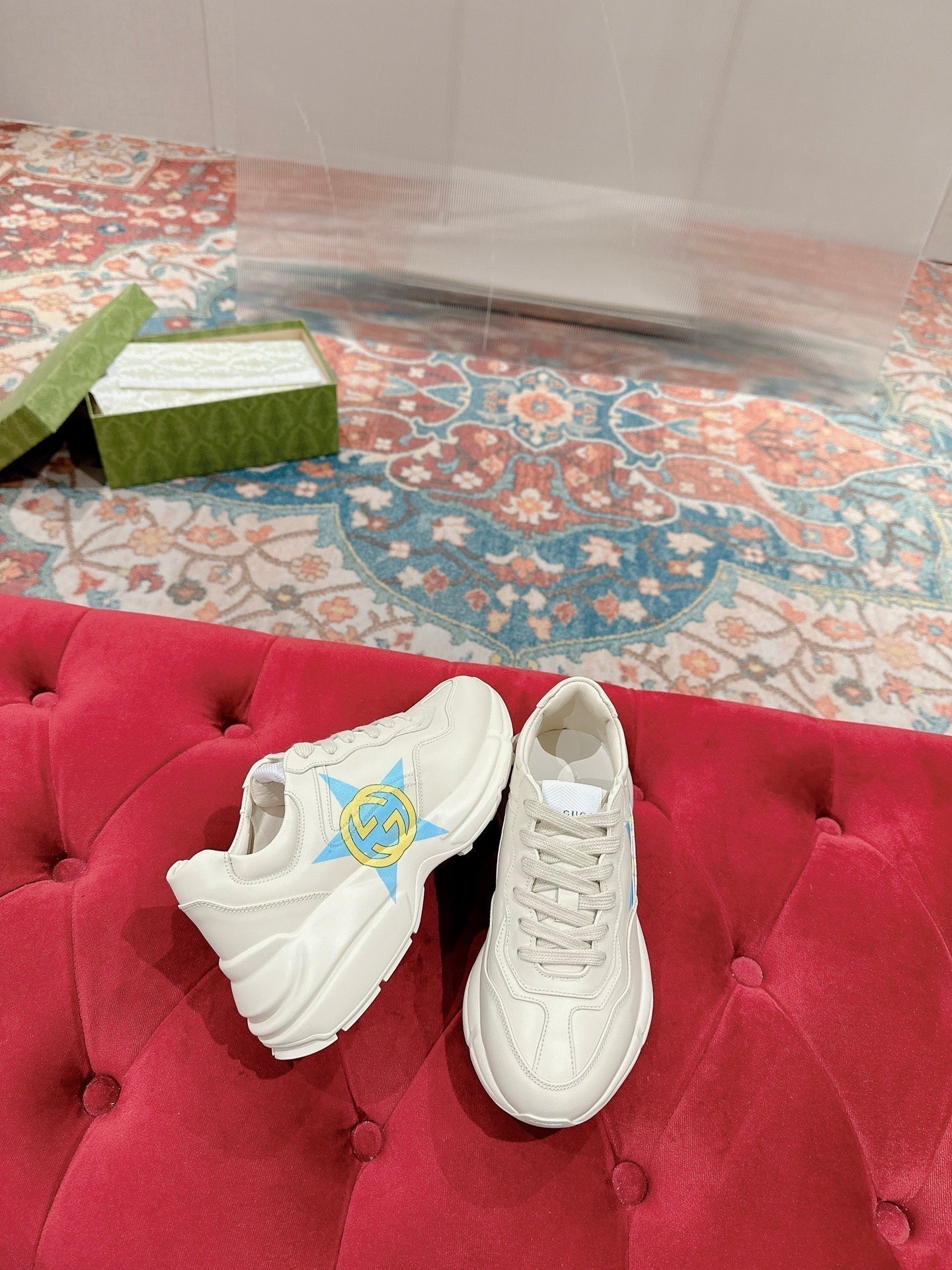 GUCCI RHYTON LOGO TRAINER WHITE CALFSKIN