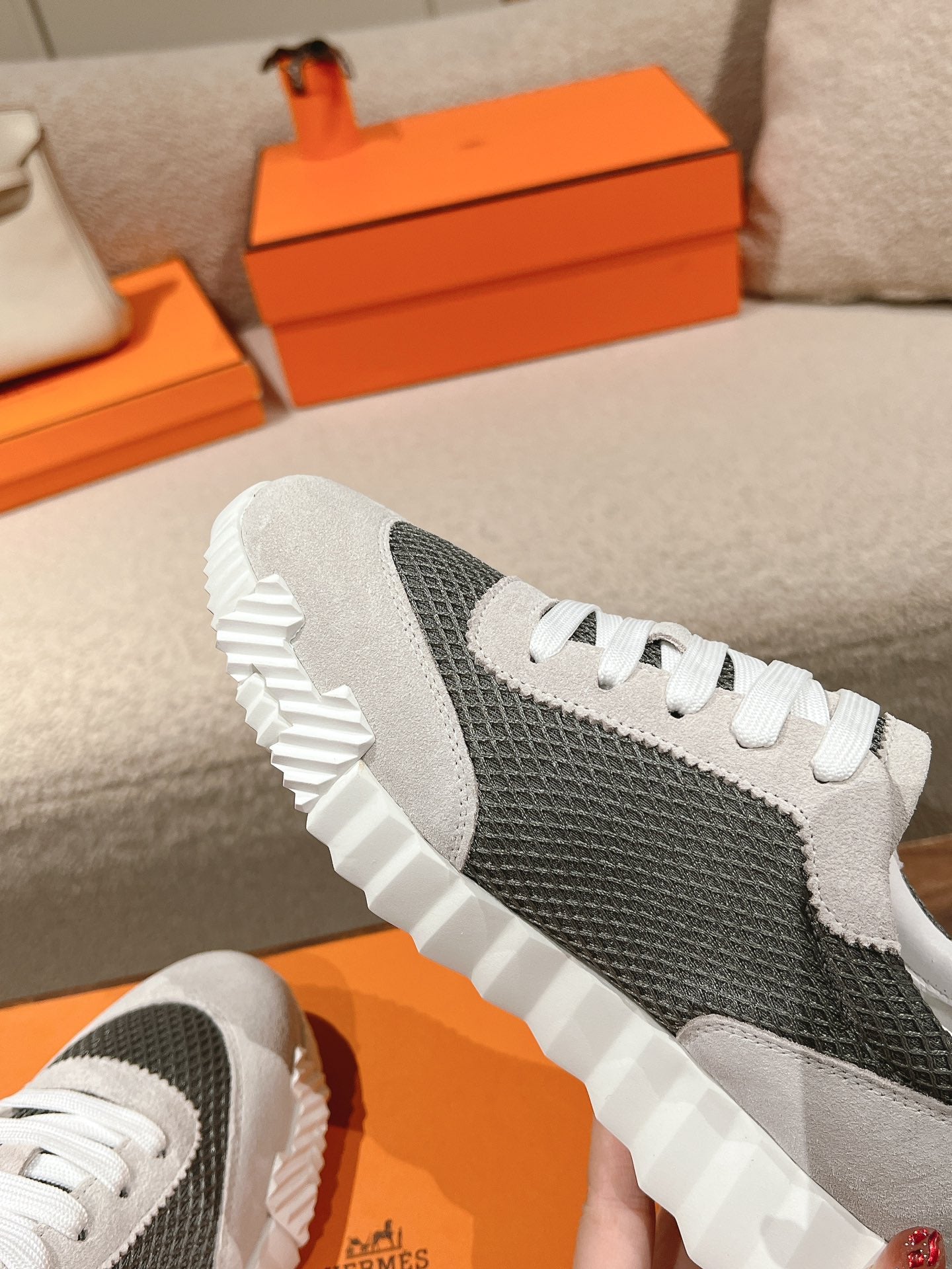 HERMES MAINLAND SNEAKER IN PALE GRAY SUEDE AND SMOKE GRAY BREATHABLE MESH FABRIC