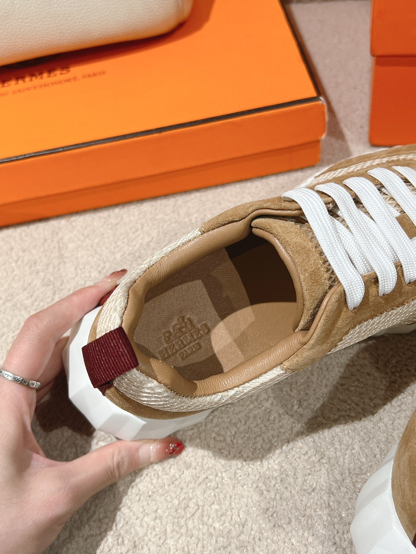 HERMES MAINLAND SNEAKER IN PEANUT BROWN SUEDE AND WHITE BREATHABLE MESH FABRIC