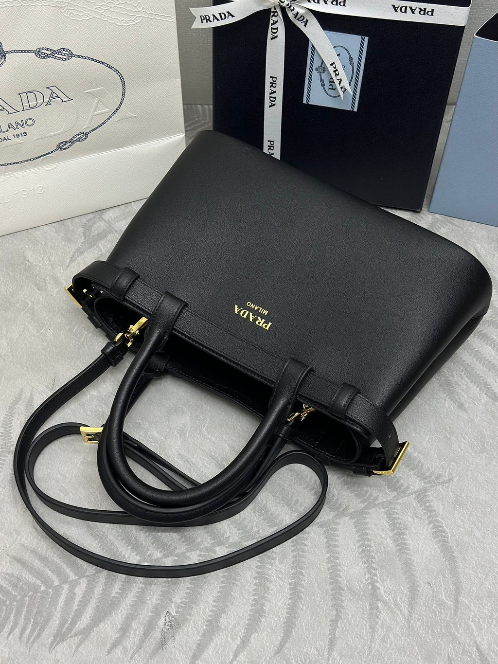 PRADA 25S BUCKLE MEDIUM HANDBAG 28 IN BLACK CALFSKIN GOLD HARDWRE