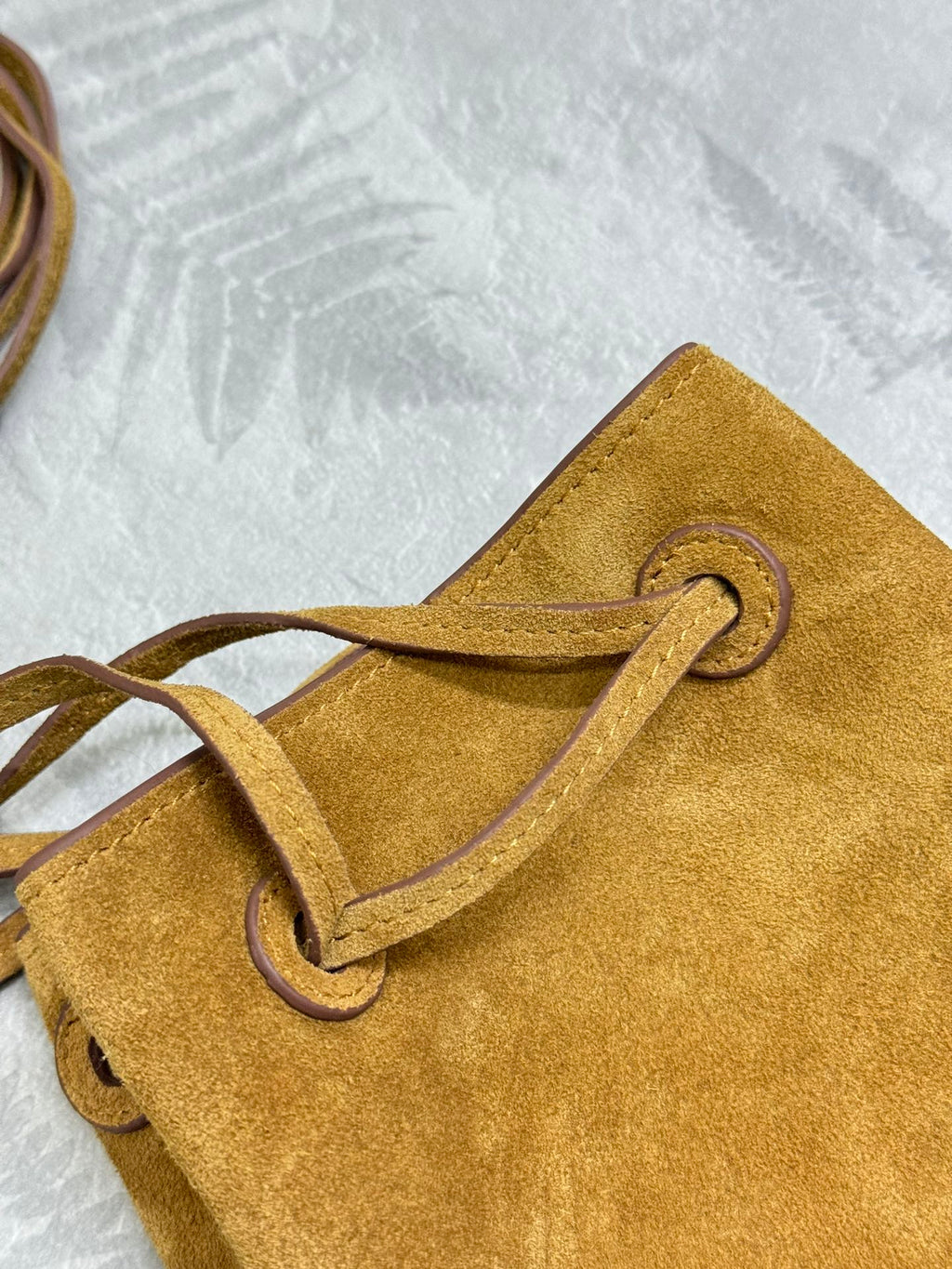 PRADA 25S BUCKET BAG 20 IN LIGHT CARAMEL SUEDE GOLD HARDWRE