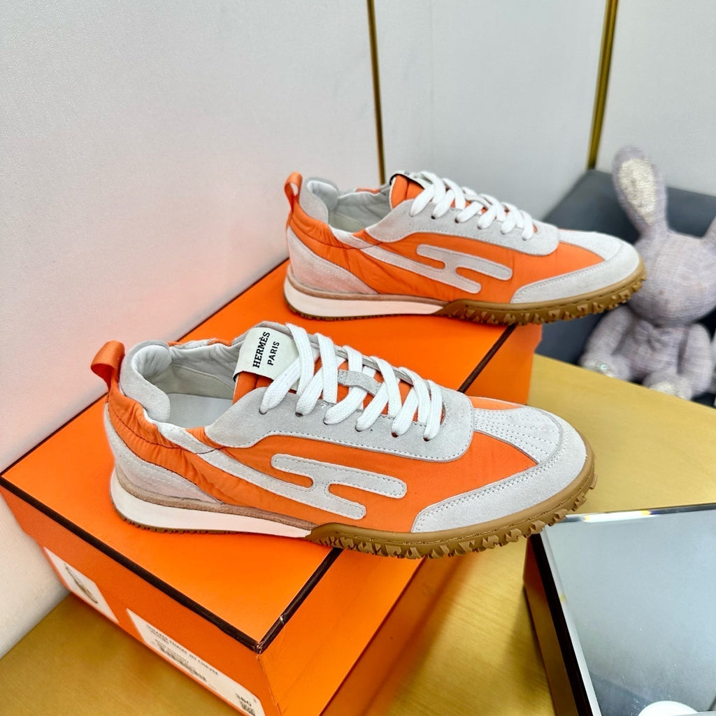 HERMES JET SNEAKER IN PALE GRAY SUEDE MIX ORANGE CALFSKIN