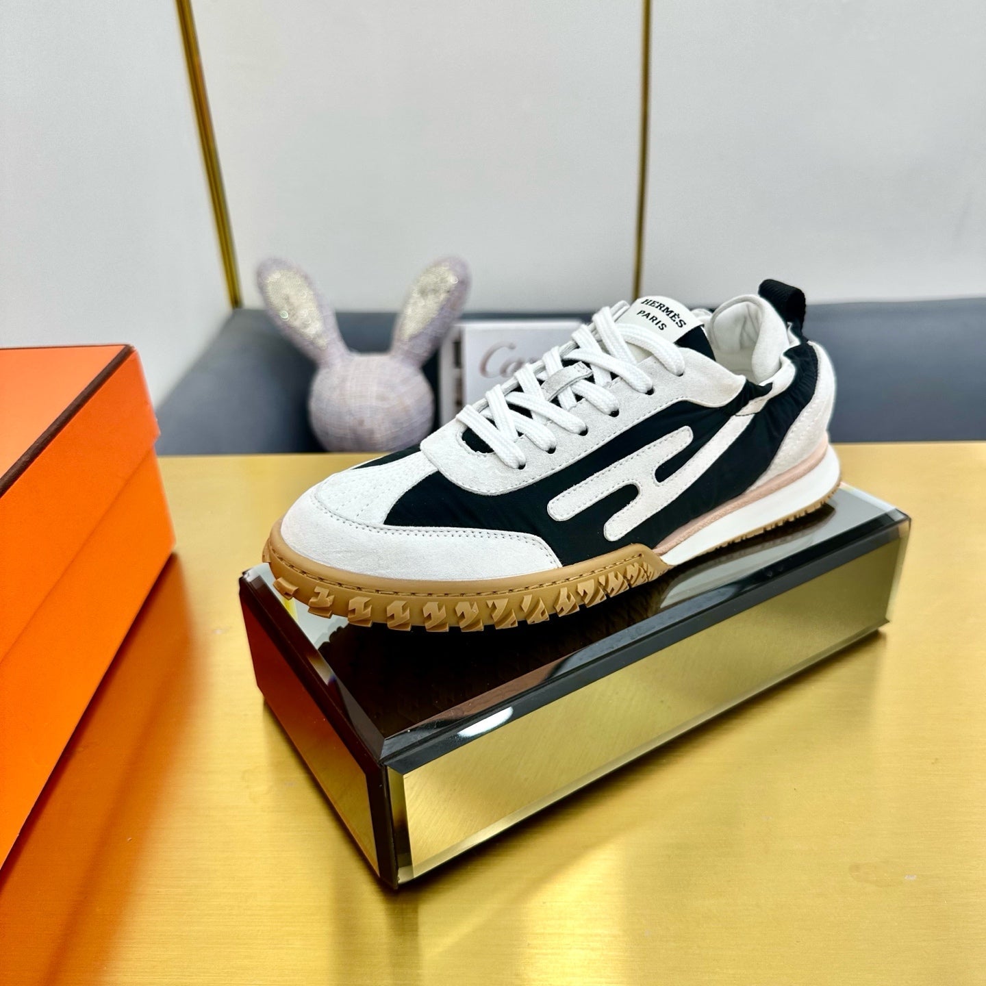 HERMES JET SNEAKER IN WHITE MIX BLACK SUEDE