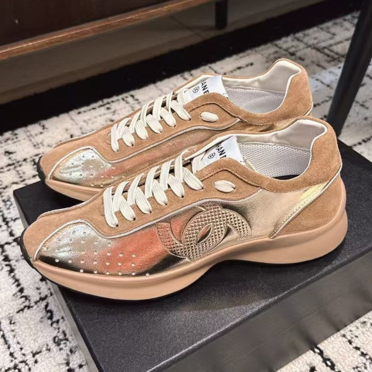 CHANEL CLASSIC SNEAKERS IN PERU BROWN SHEEPSKIN AND SUEDE