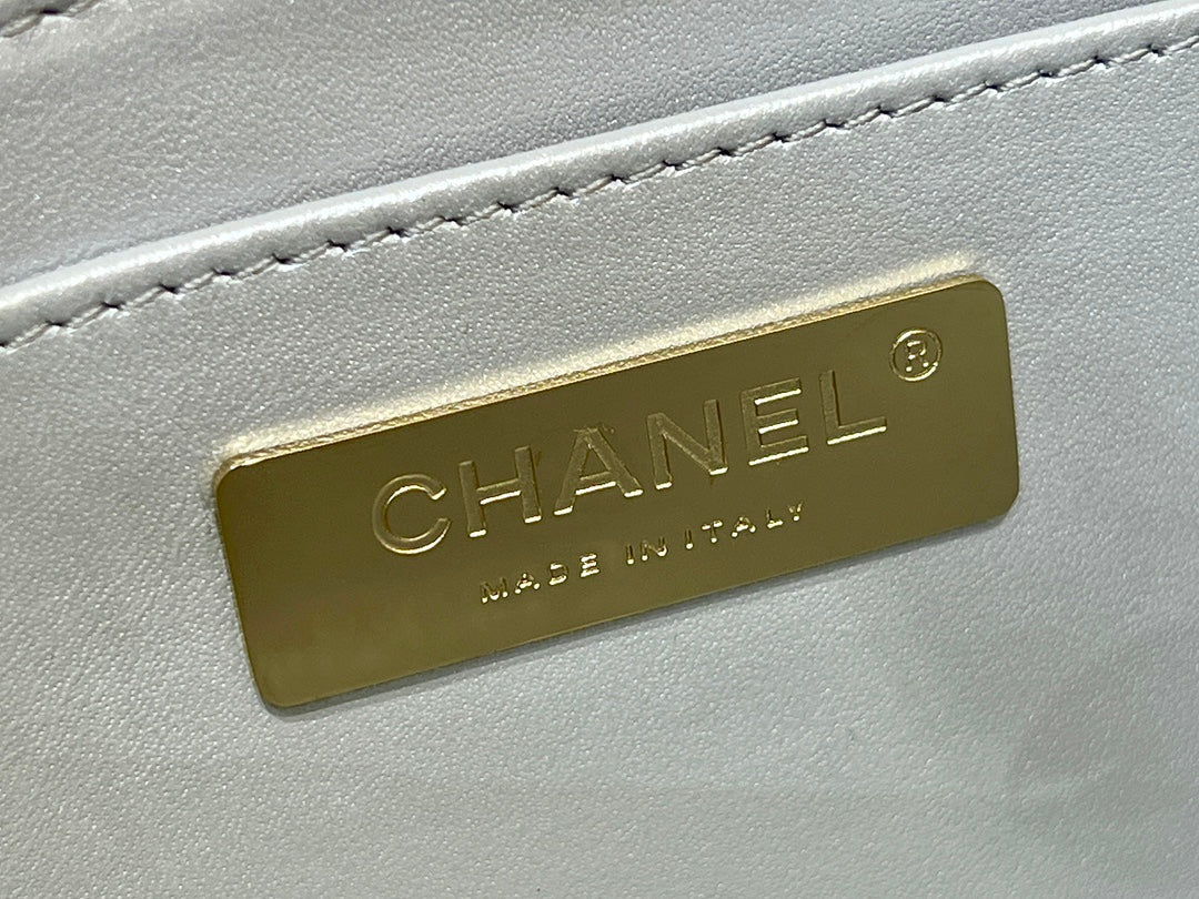 CHANEL 25S  STAR SILVER 23 IN METALLIC SILVER CALFSKIN