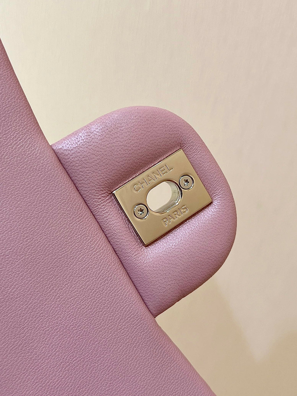 CHANEL 25S FLAP BAG 20 CM IN LIGHT PINK LAMBSKIN WITH GOLD HARDWARE
