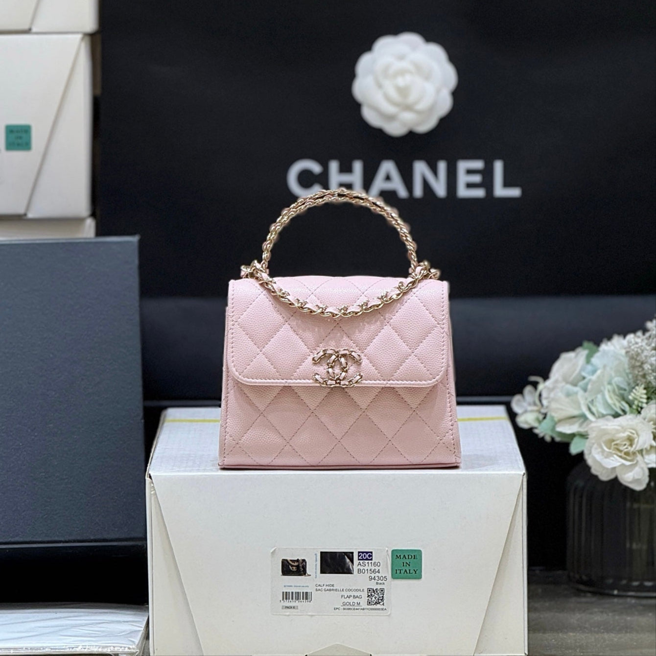 CHANEL QUILTED FLAP BAG WITH HANDLE 18 IN BABY PINK LAMBSKIN GOLD HARDWARE