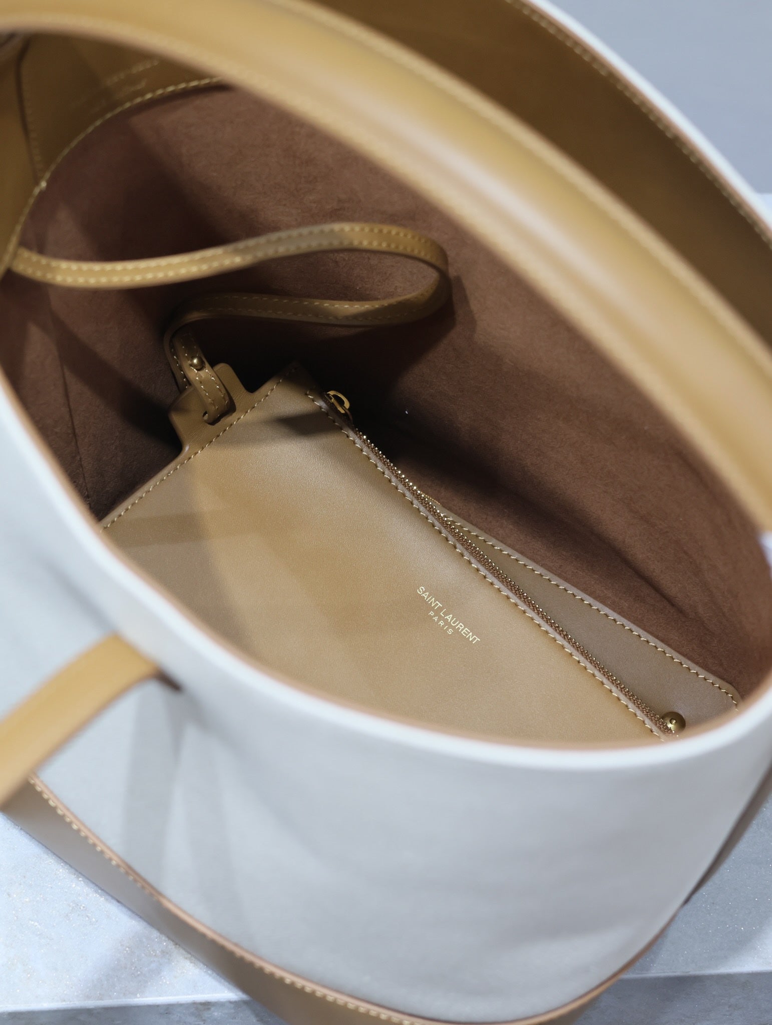 YSL 25S LE 5 À 7 BUCKET 26 IN CREAM BROWN CALFSKIN AND CANVAS GOLD HARDWARE