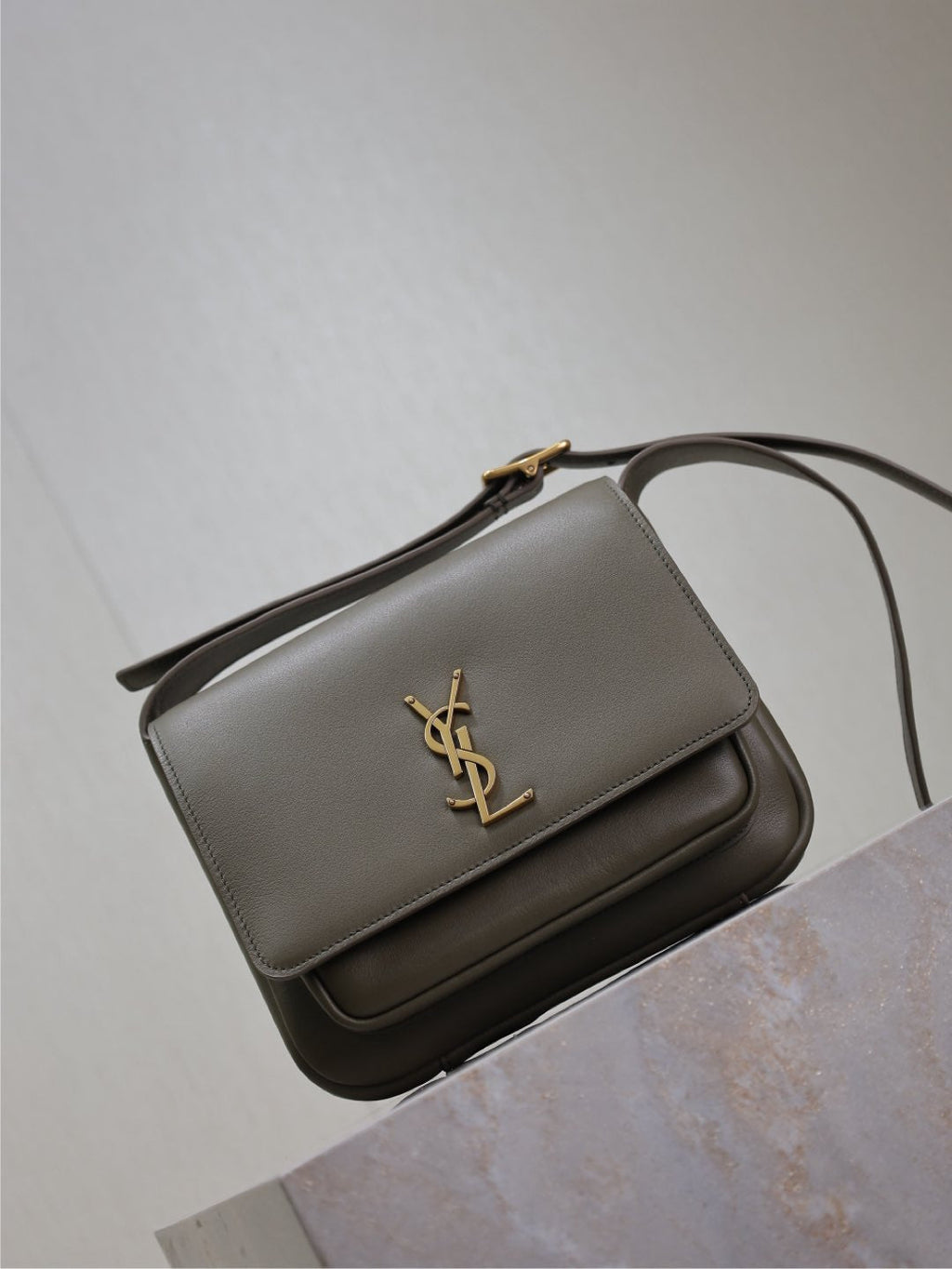 YSL 25S NIKI BABY 22 IN DARK OLIVE BROWN CALFSKIN GOLD HARDWARE