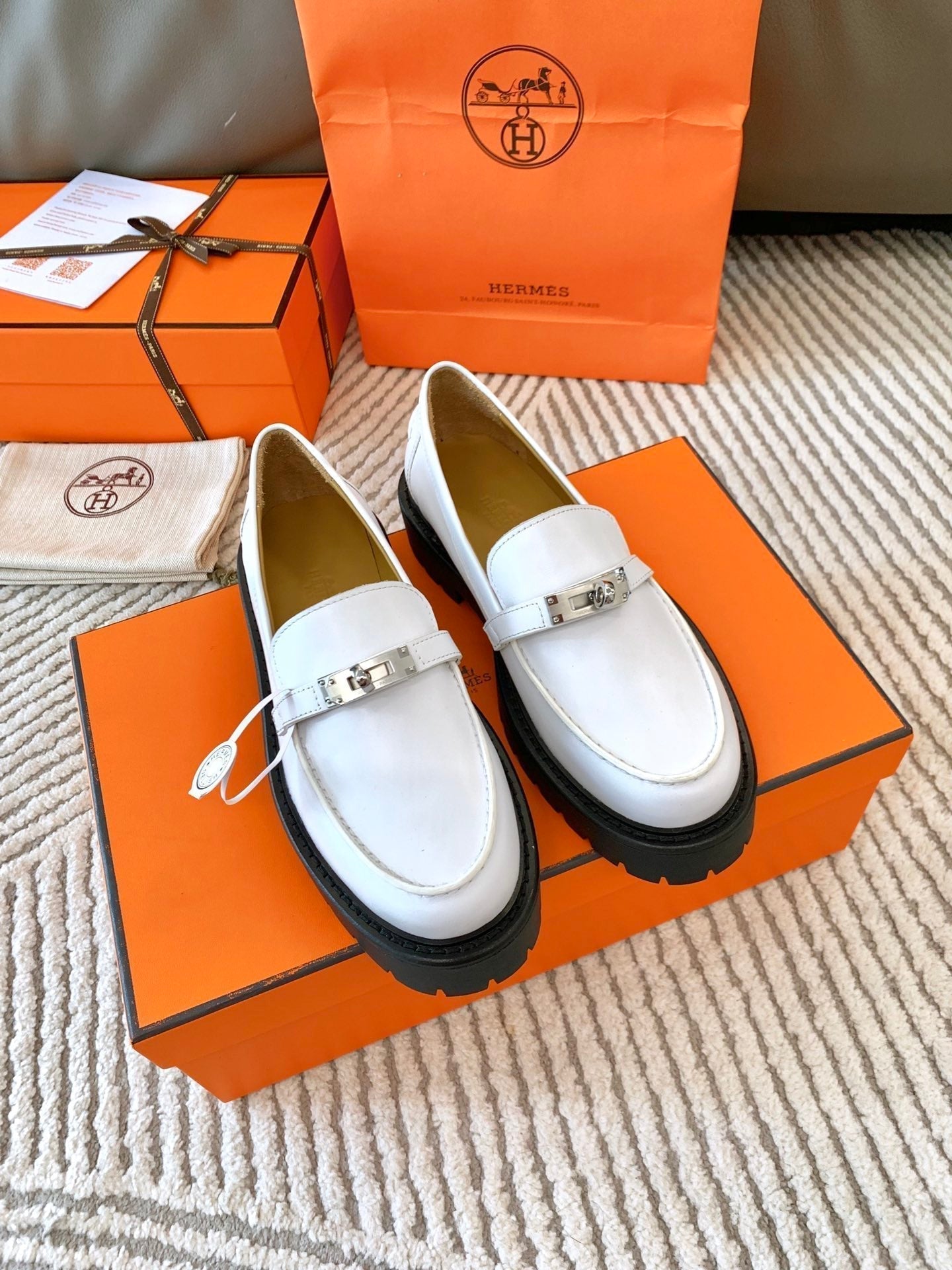 HERMES ICONE LOAFER IN WHITE CALFSKIN