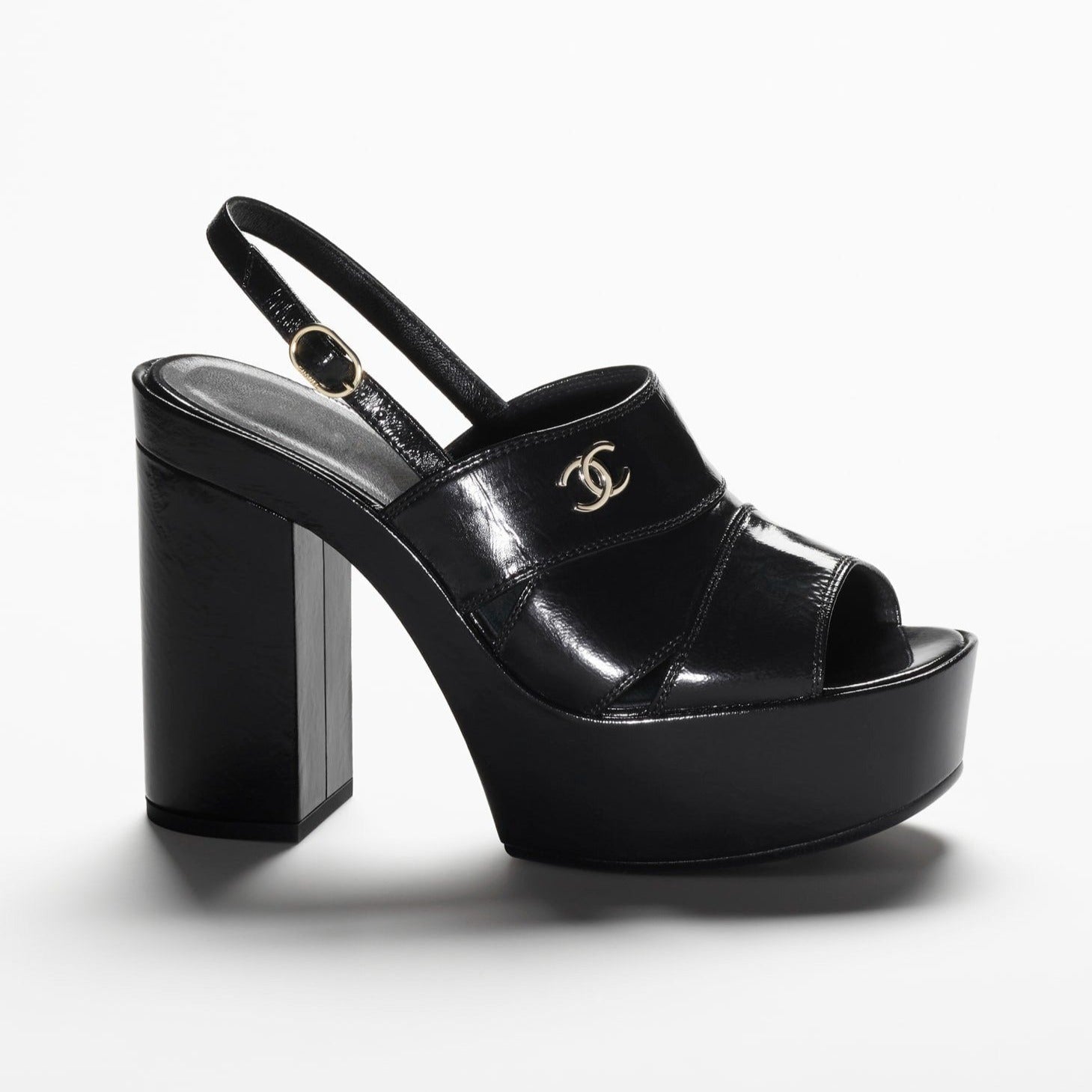 CHANEL SANDALS BLACK PATENT CRUMPLED LAMBSKIN
